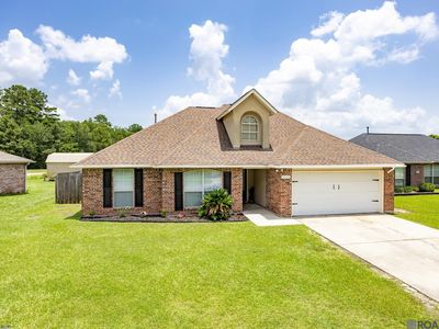 26328 Millstone Dr, Denham Springs, LA, 70726