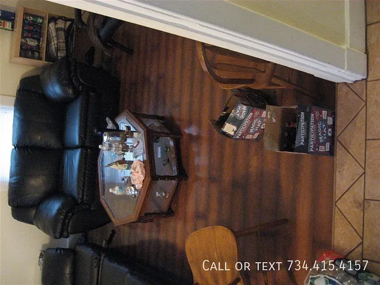 936 Mary St — Photo 41