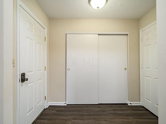 4th image of 6899 Muirfield Dr