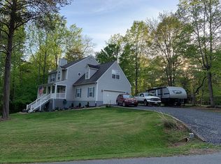 38 S Bearwood Dr, Palmyra, VA 22963