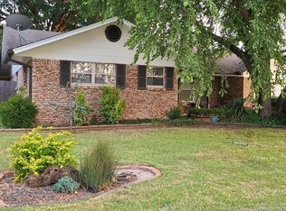 8150 E 31st Pl, Tulsa, OK 74145