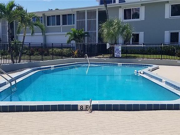 2nd image of 1065 Gulf Shore Blvd N APT 314