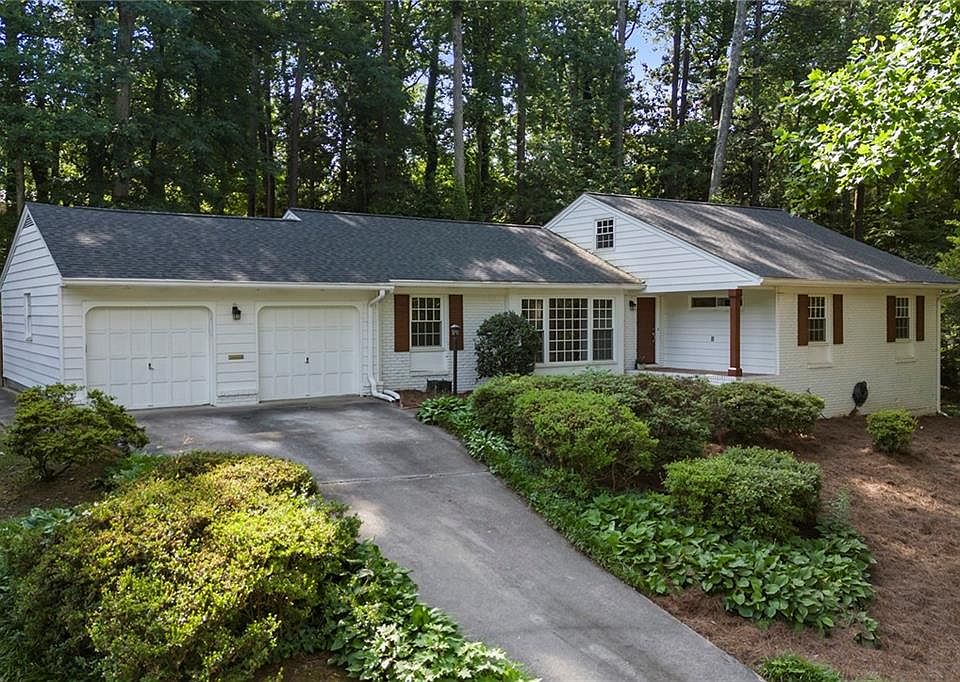 1st image of 2513 Flair Knoll Ct