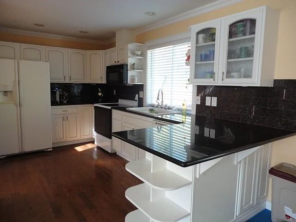 3rd image of 1705 66th Avenue Ct NE