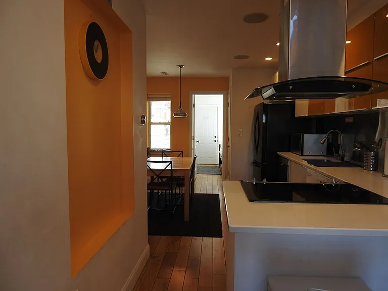 431 N Union St — Photo 22