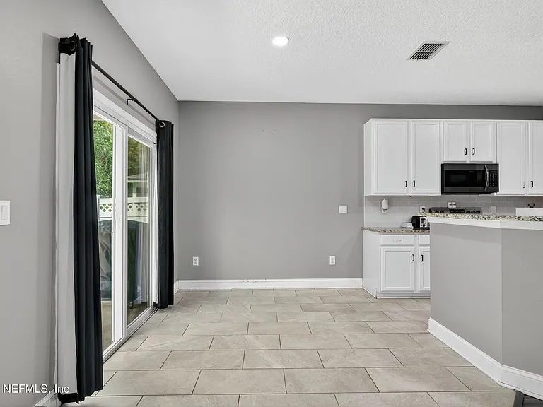 2038 Creekmont Dr — Photo 13