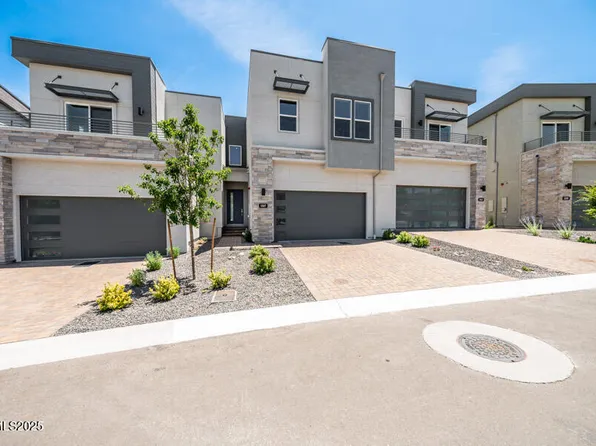 1517 Golf Club Drive Hilltop #11, Reno, NV 89519