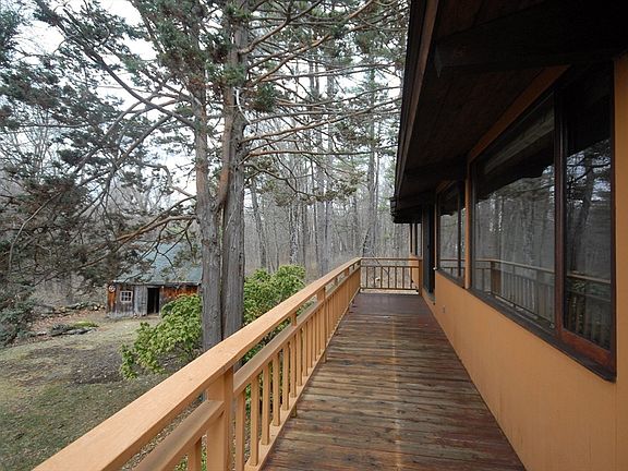 5th image of 38 Woodside Rd
