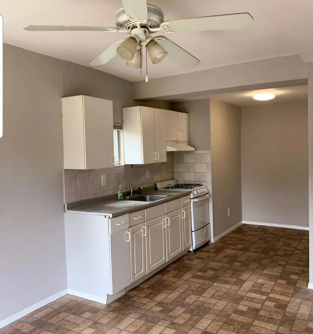 1 bed, $2,350 — Photo 4