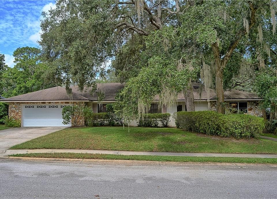 1st image of 105 Country Hill Dr