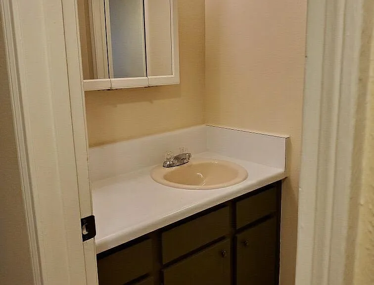 2302 Buchanan Dr — Photo 8
