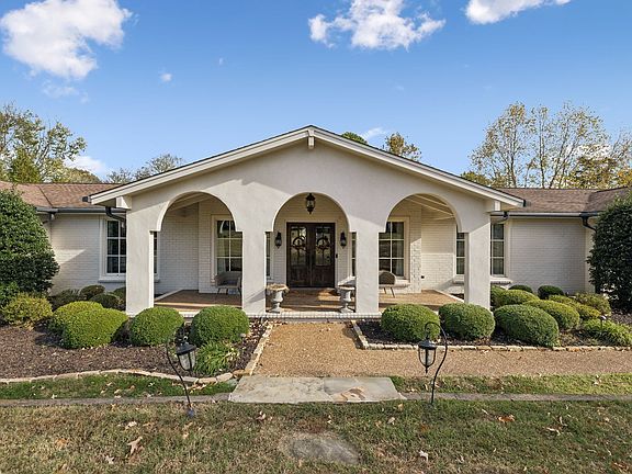 4th image of 121 Stonewall Dr