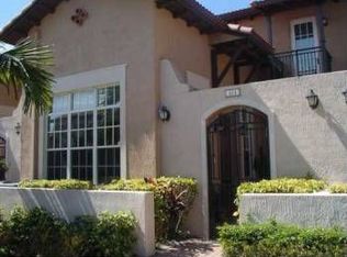 838 SW 146th Ter, Pembroke Pines, FL 33027