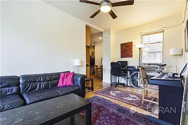 Rented by (Legacy) Elegran