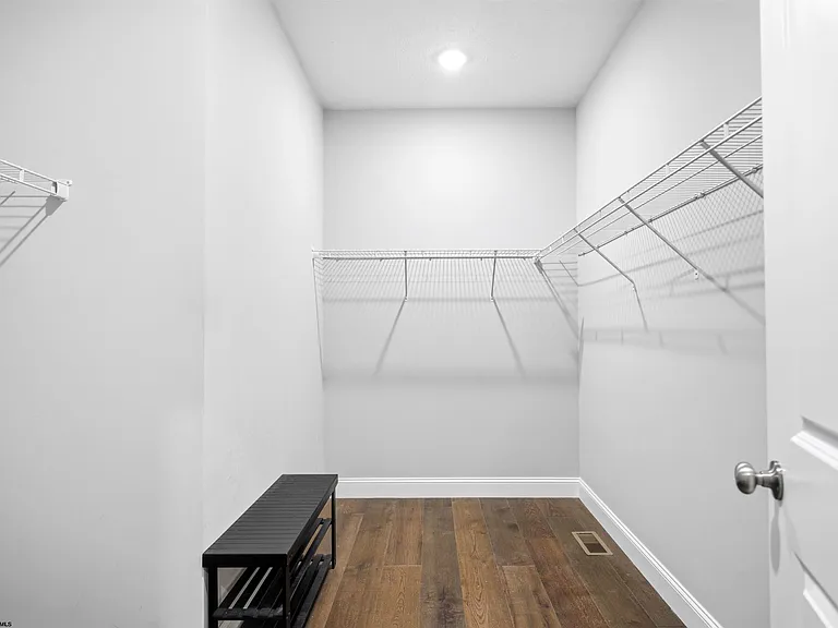 103 Red Oak Ln — Photo 44