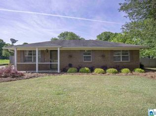 117 Meadowgreen Rd, Montevallo, AL 35115