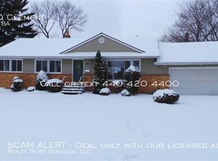 5080 Clement Ave, Maple Heights, OH 44137