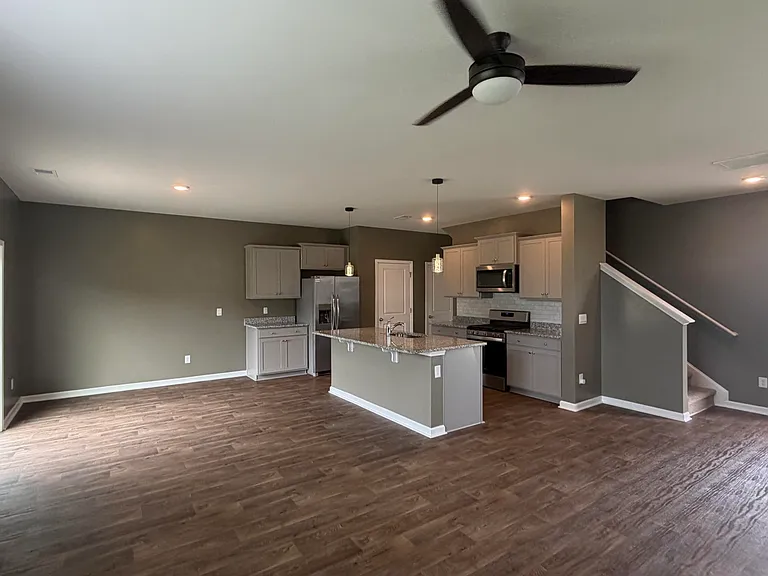 742 Ladywood Dr — Photo 12