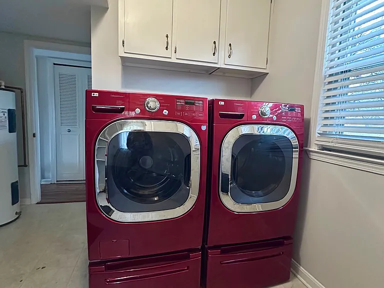 1018 Sir Lancelot Ln — Photo 18