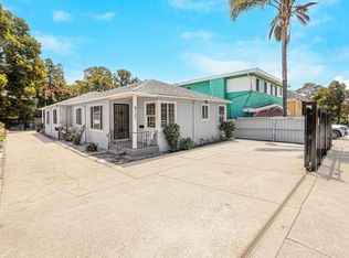 6133 Seminary Ave, Oakland, CA 94605