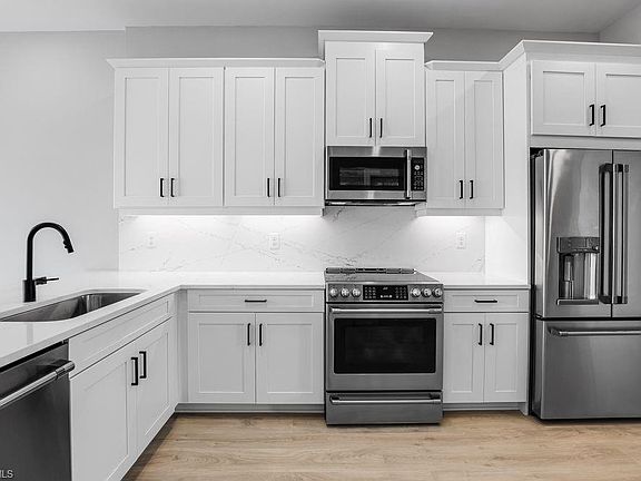 5th image of 1623 Sea Haven DR #3-303