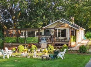 W3619 Oakrest Ave, Lake Geneva, WI 53147
