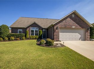3905 SW Blackberry St, Bentonville, AR 72713