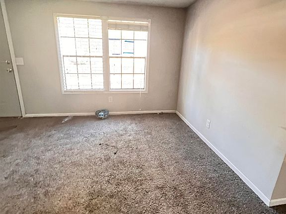 4th image of 307 Bowling Green Rd