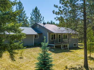 33250 N Tahoe Dr, Spirit Lake, ID, 83869