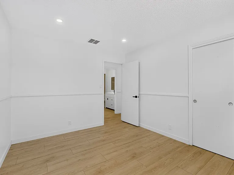 824 Ortega Rd NW — Photo 23