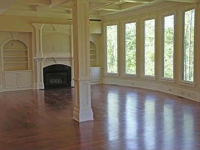 Grand Entry Foyer w/ H/wood Flrs, 2 Level Staircase w/ Wrought Iron Baluser