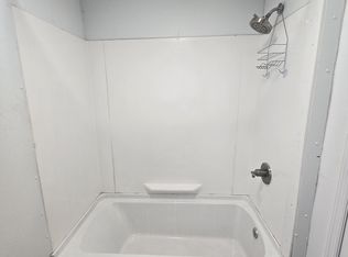 993 N Quaker Ln #3, Staatsburg, NY 12580