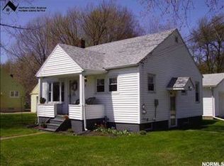 520 Smith St, Conneaut, OH 44030