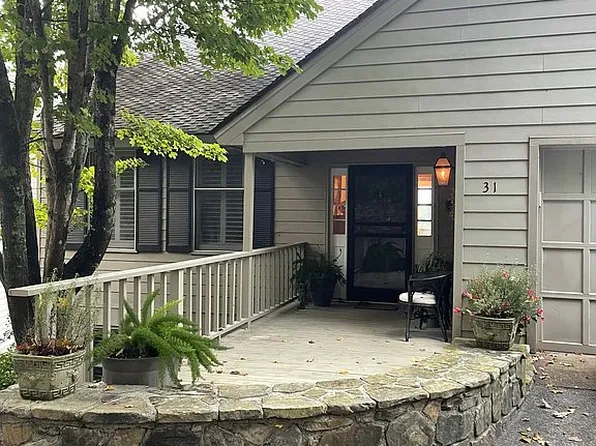 100 Scenic Hwy APT 31, Lookout Mountain, TN 37350