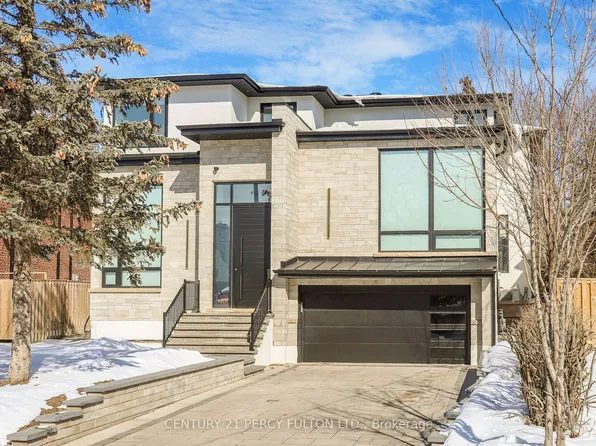 128 Anndale Dr, Toronto, ON M2N 2X5