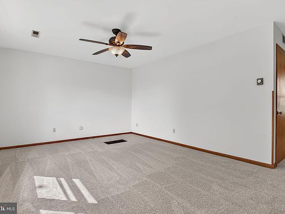 4th image of 104 Nordick Dr