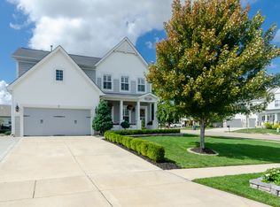 7 Country Grove Ct, Lake Saint Louis, MO 63367