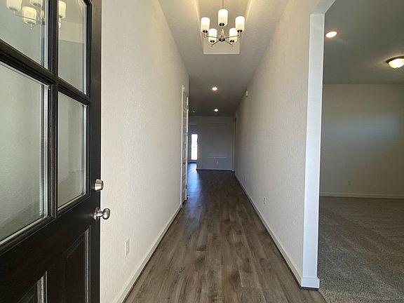 2nd image of 465 Foxbrook Way