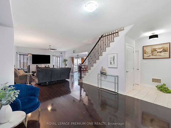 5th image of 20 Warman St