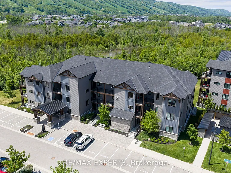 12 Beausoleil Ln #201 — Photo 2
