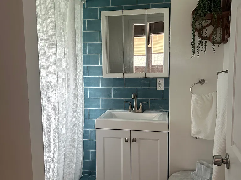 4628 4th Ave #1 — Photo 7