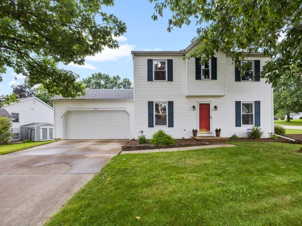 4227 Cross Creek Dr, South Bend, IN 46628