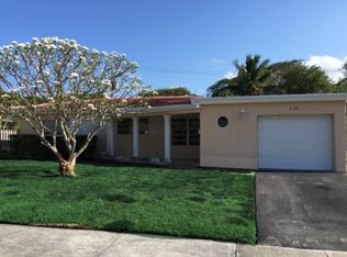 230 NE 21st St, Boca Raton, FL 33431
