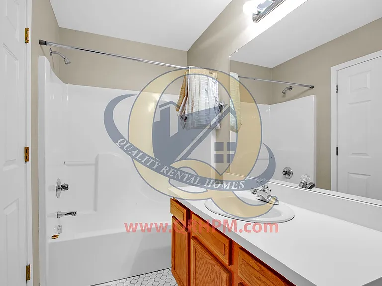 5200 N Genesee Rd — Photo 47