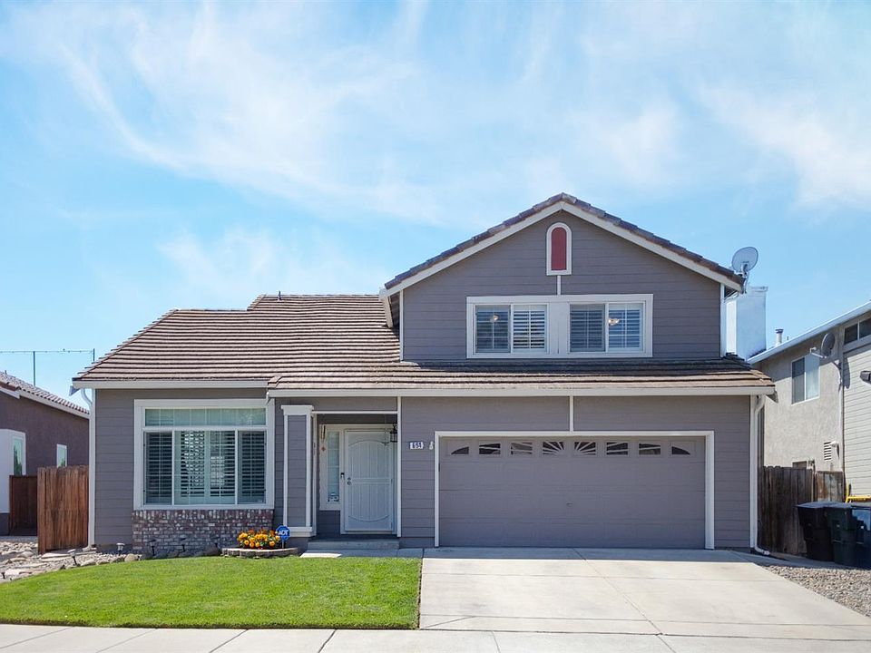 1st image of 694 Shelborne Dr
