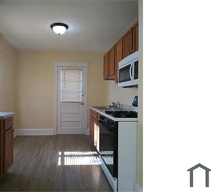 150 N 9th St #4 — Photo 5