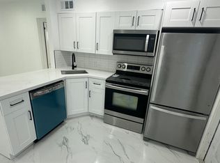 1933 & 35 Washington St #1935A, Hollywood, FL 33020