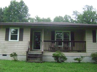 155 Rubys Ln, Shacklefords, VA 23156