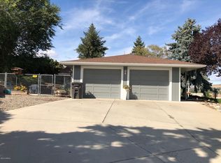 7502 Zier Rd, Yakima, WA 98908