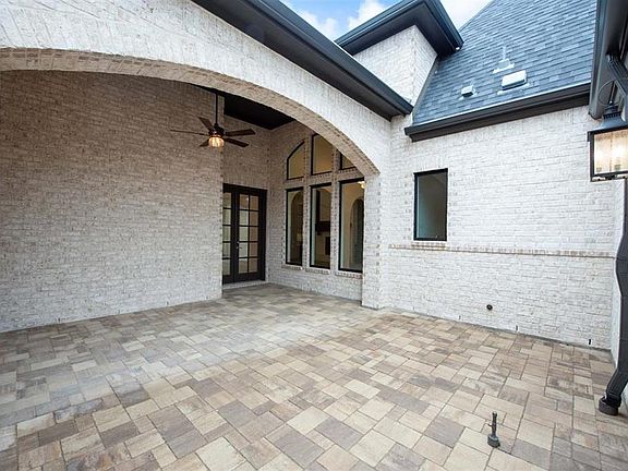 2nd image of 121 Bunton Branch Ln